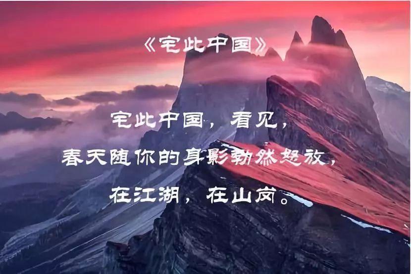 被穿旗袍的巩俐惊艳了!圆脸、微胖、前凸后翘,我看100遍都不厌